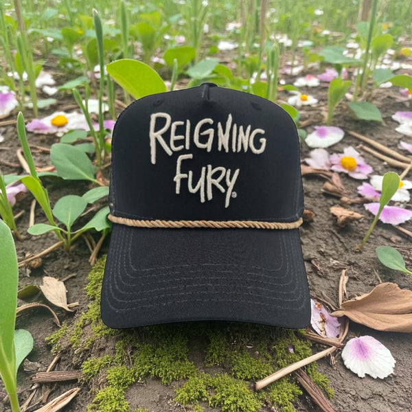 Black/natural RF trucker